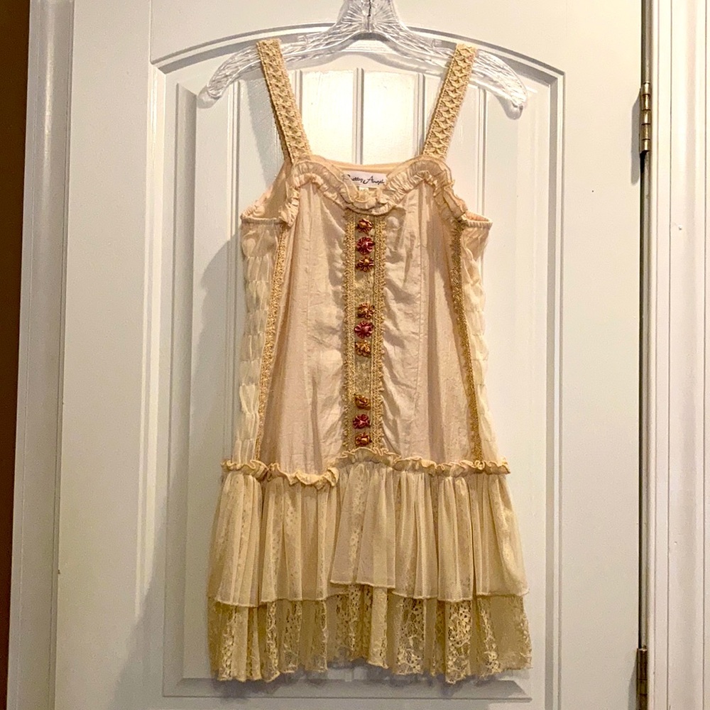 PRETTY ANGEL CAMISOLE TOP